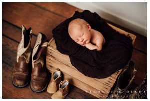 Pittsburgh Newborn Photographer
