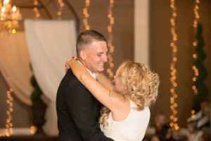 Pittsburgh PA Wedding Photographer